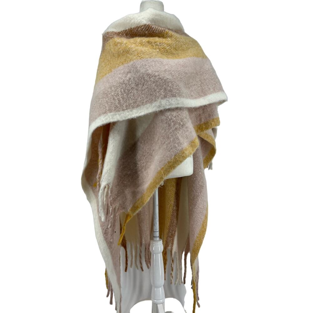 Lauren Conrad‎ soft fringed scarf wrap cream yellow pink stripes